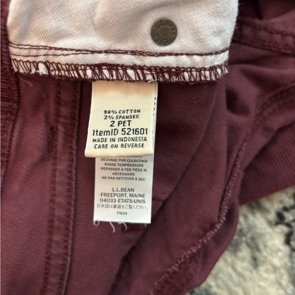 L.L. Bean BeanFlex Straight Leg Favorite Fit Mid-Rise Corduroy Pants - Picture 6 of 10